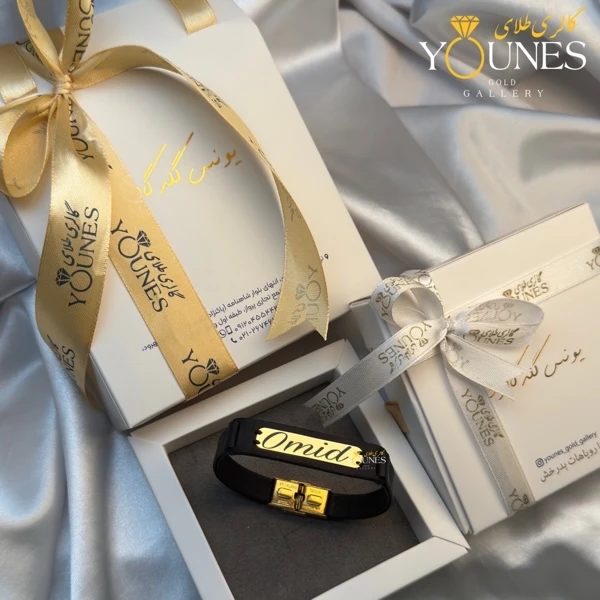 دستبند چرم مردانه طلا حکاکی اسم Omid امید